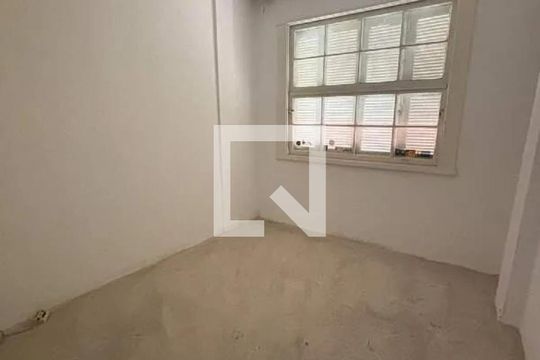 Quarto de apartamento à venda com 3 quartos, 118m² em Centro Histórico, Porto Alegre