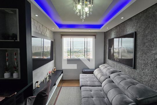 Sala de apartamento à venda com 2 quartos, 45m² em Jardim Las Vegas, Guarulhos
