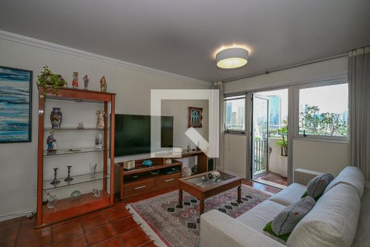 Sala de Tv de apartamento à venda com 2 quartos, 92m² em Real Parque, São Paulo