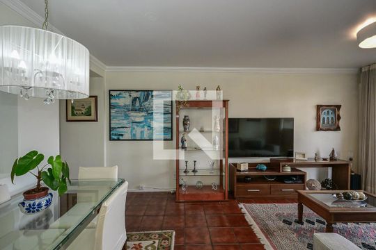 Sala de apartamento à venda com 2 quartos, 92m² em Real Parque, São Paulo