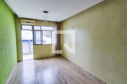 Sala de apartamento à venda com 3 quartos, 70m² em Vila da Penha, Rio de Janeiro