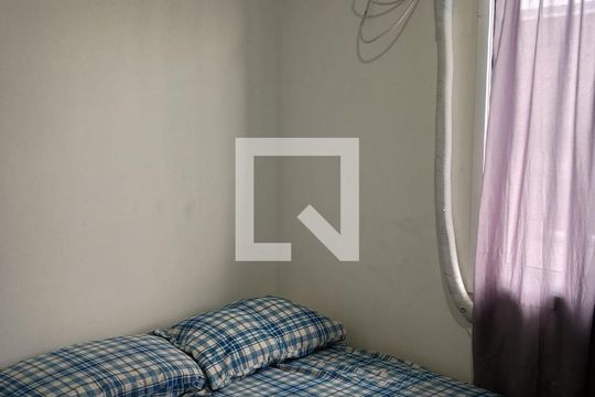 Quarto de casa à venda com 3 quartos, 50m² em Hípica, Porto Alegre