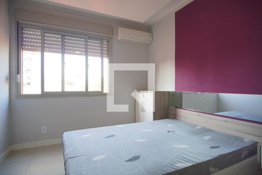 Quarto 2 de apartamento para alugar com 2 quartos, 53m² em Scharlau, São Leopoldo