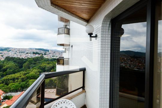 Varanda da Sala de apartamento à venda com 3 quartos, 200m² em Vila Rosalia, Guarulhos