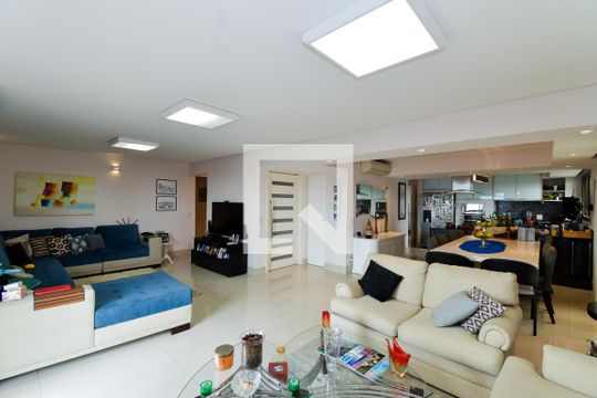 Sala de apartamento à venda com 3 quartos, 200m² em Vila Rosalia, Guarulhos