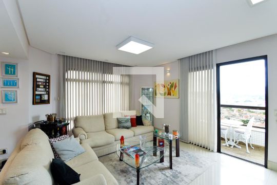 Sala de apartamento à venda com 3 quartos, 200m² em Vila Rosalia, Guarulhos