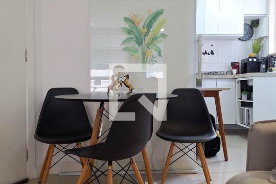 Sala de apartamento à venda com 1 quarto, 48m² em Icaraí, Niterói