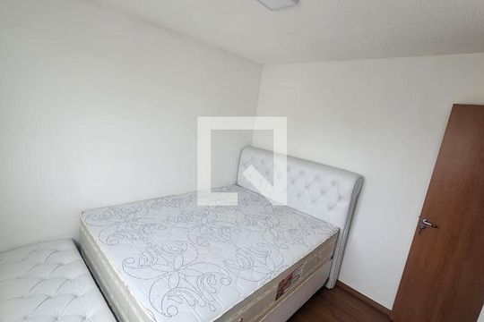 Quarto de apartamento para alugar com 2 quartos, 39m² em Lorena Park, Goiânia