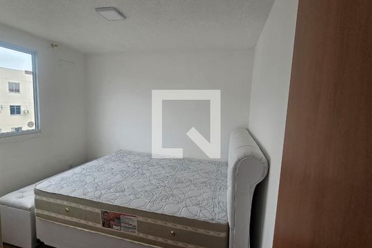 Quarto de apartamento para alugar com 2 quartos, 39m² em Lorena Park, Goiânia