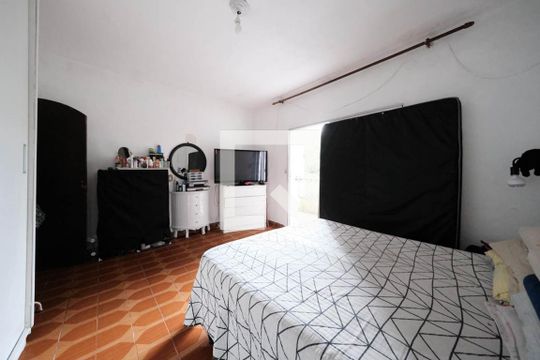 Quarto 1 de casa para alugar com 3 quartos, 160m² em Vila Santa Teresa, São Paulo