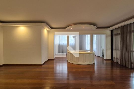 Sala de apartamento para alugar com 3 quartos, 265m² em Jardim, Santo André
