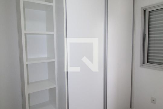Quarto 1 de apartamento para alugar com 3 quartos, 77m² em Jardim das Colinas, São José dos Campos