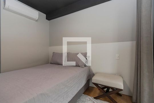 Studio de kitnet/studio à venda com 1 quarto, 32m² em Jardim das Acacias, São Paulo