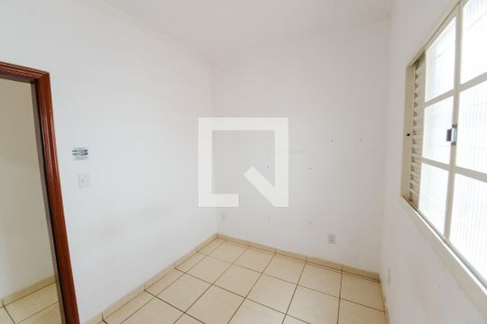 Quarto 1 de casa para alugar com 4 quartos, 250m² em Terra Nova, Taubaté