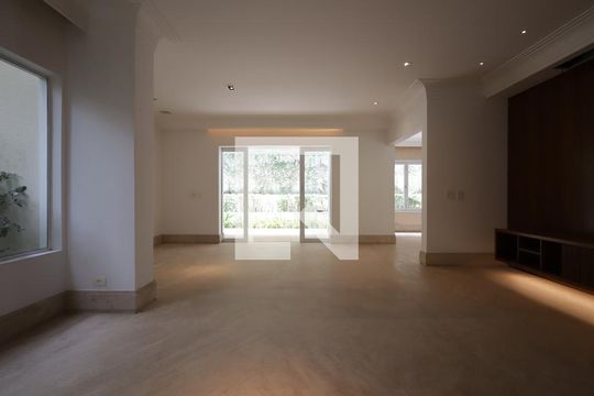 Sala de casa de condomínio à venda com 4 quartos, 483m² em Jardim Guedala, São Paulo