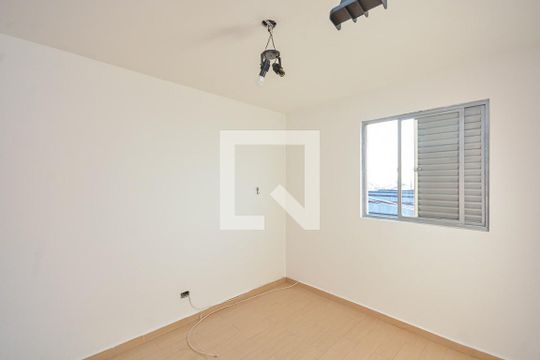 Quarto 2 de apartamento para alugar com 2 quartos, 57m² em Socorro, São Paulo