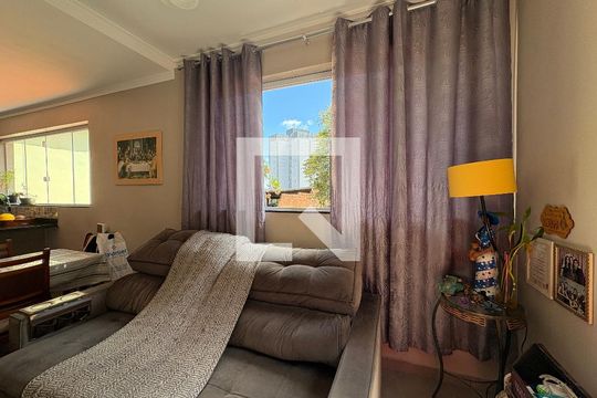 Casa 1 - Sala de casa para alugar com 6 quartos, 600m² em Nossa Senhora do O, São Paulo