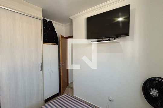 Quarto 1 de apartamento à venda com 2 quartos, 102m² em Jardim Santo André, Santo André