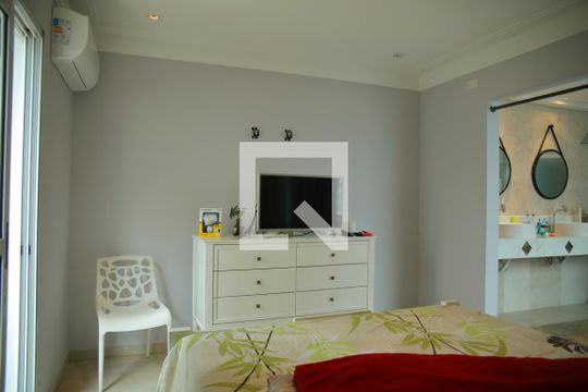 Suite 1  de casa para alugar com 3 quartos, 350m² em Baeta Neves, São Bernardo do Campo