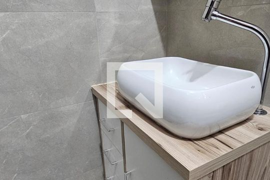 Lavabo de casa à venda com 3 quartos, 235m² em Jardim Las Vegas, Santo André