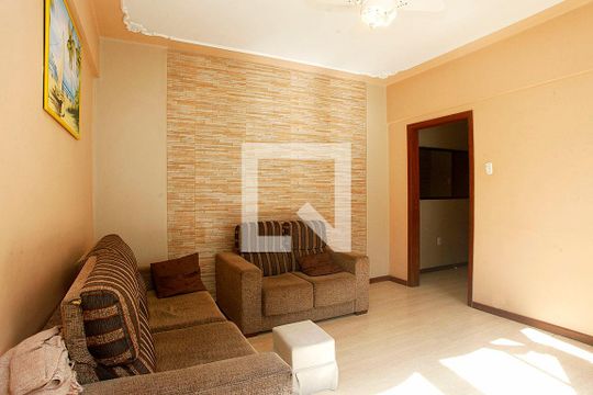 Sala de apartamento à venda com 3 quartos, 91m² em Cidade Baixa, Porto Alegre