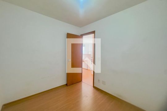 Quarto 2 de apartamento para alugar com 2 quartos, 38m² em Jardim Hanna, Guarulhos