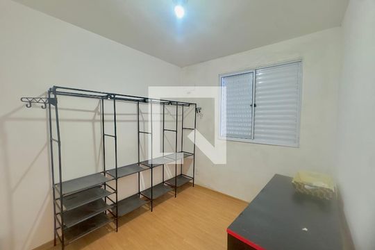 Quarto 1 de apartamento para alugar com 2 quartos, 38m² em Jardim Hanna, Guarulhos