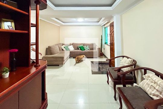 Casa à venda com 5 quartos, 278m² em Alípio de Melo, Belo Horizonte