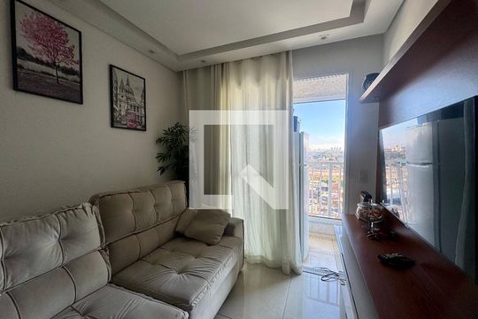 Sala de apartamento à venda com 2 quartos, 47m² em Vila Itapegica, Guarulhos