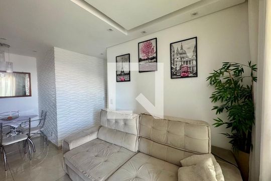 Sala de apartamento à venda com 2 quartos, 47m² em Vila Itapegica, Guarulhos
