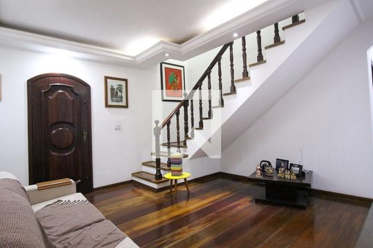 Sala 1 de casa à venda com 4 quartos, 240m² em Jardim Planalto, São Paulo