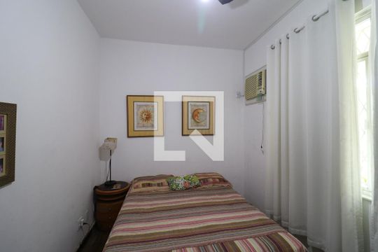 Quarto 2 de casa à venda com 6 quartos, 360m² em Bancários, Rio de Janeiro