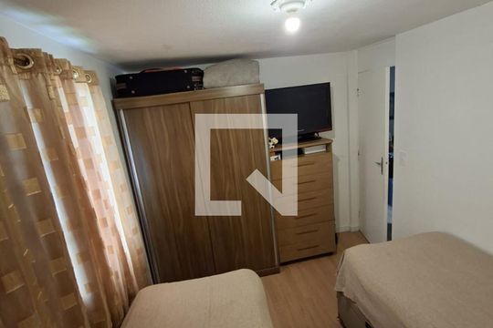Quarto de apartamento para alugar com 2 quartos, 48m² em Santa Terezinha, São Bernardo do Campo
