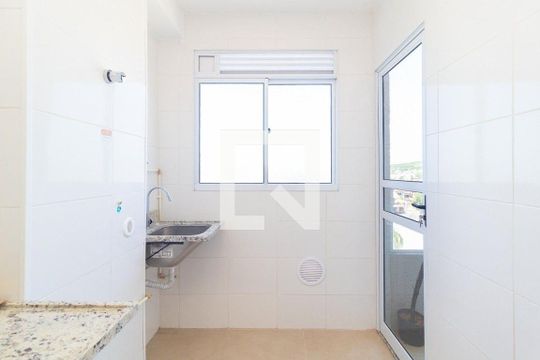Lavanderia de apartamento para alugar com 2 quartos, 40m² em Camaquã, Porto Alegre