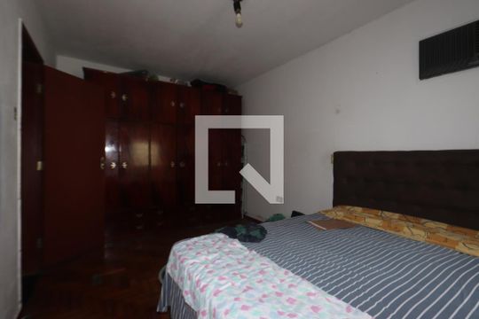 Quarto 1 de casa para alugar com 2 quartos, 210m² em Jardim Sapopemba, São Paulo