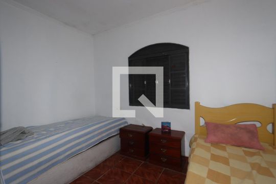 Quarto 2 de casa para alugar com 2 quartos, 210m² em Jardim Sapopemba, São Paulo