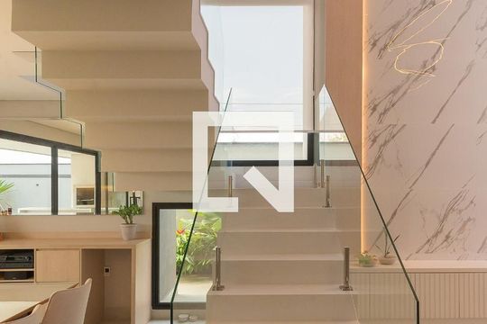 Sala de casa à venda com 3 quartos, 330m² em Swiss Park, Campinas