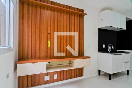 Apartamento para alugar com 1 quarto, 24m² em Parque Pan Americano, São Paulo