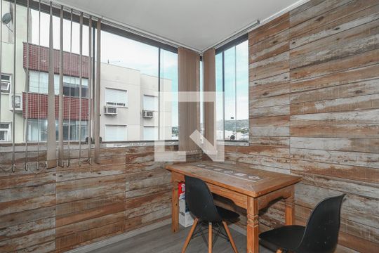 Sala de apartamento à venda com 2 quartos, 67m² em Jardim Itu, Porto Alegre
