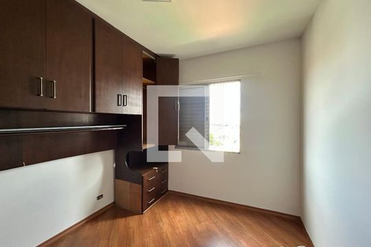 Quarto 2 de apartamento para alugar com 2 quartos, 59m² em Freguesia do Ó, São Paulo