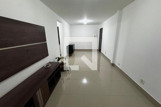 Sala de apartamento à venda com 2 quartos, 77m² em Santo Amaro, São Paulo