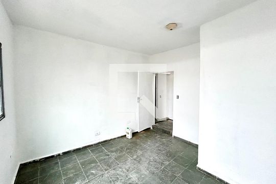 Quarto  de apartamento para alugar com 1 quarto, 40m² em Parque Continental I, Guarulhos