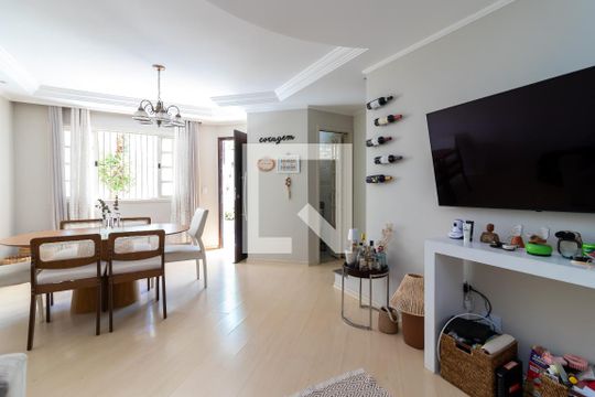 Sala de Estar de casa de condomínio à venda com 3 quartos, 178m² em Parada Inglesa, São Paulo