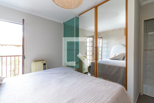 Suíte de casa de condomínio à venda com 3 quartos, 178m² em Parada Inglesa, São Paulo