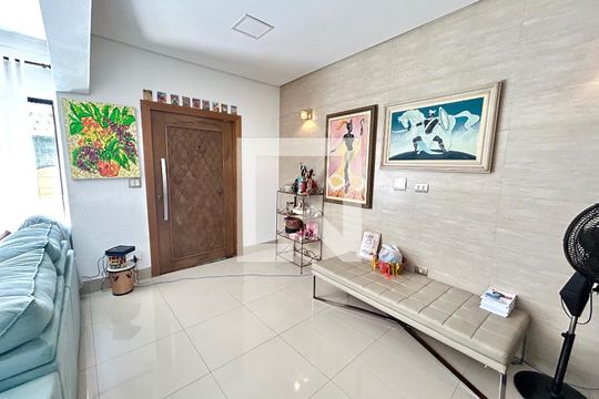 Sala de casa para alugar com 3 quartos, 240m² em Vila Augusta, Guarulhos