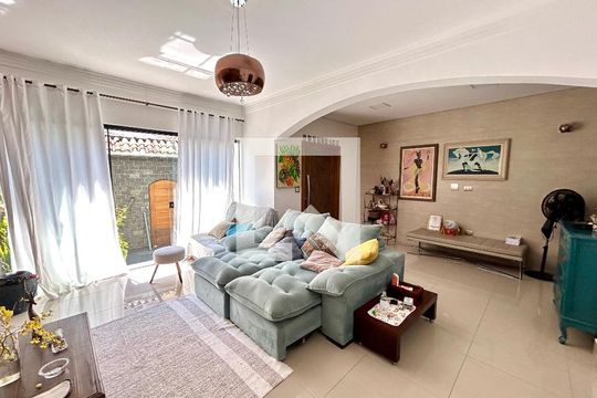 Sala de casa para alugar com 3 quartos, 240m² em Vila Augusta, Guarulhos