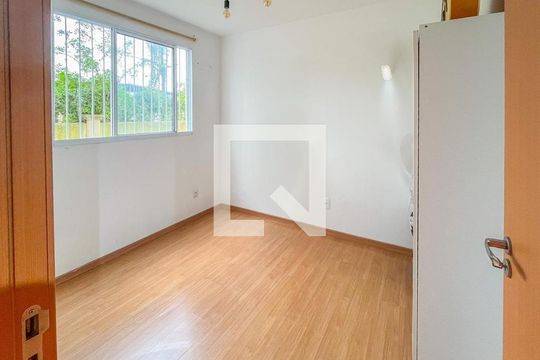 Quarto 1 de apartamento para alugar com 2 quartos, 47m² em Estância Velha, Canoas
