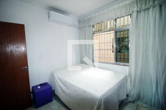 Quarto 1 - Suíte de casa à venda com 4 quartos, 240m² em Jardim América, Rio de Janeiro