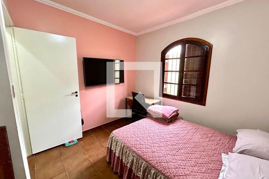 Quarto 1 de casa à venda com 3 quartos, 175m² em Vila Rosália, Guarulhos