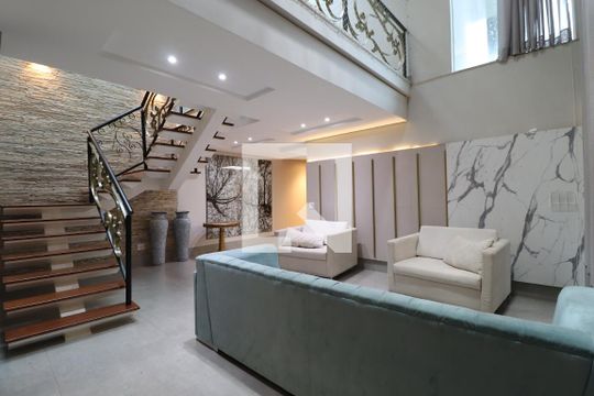 Sala de casa de condomínio para alugar com 4 quartos, 250m² em Morada da Colina, Uberlândia